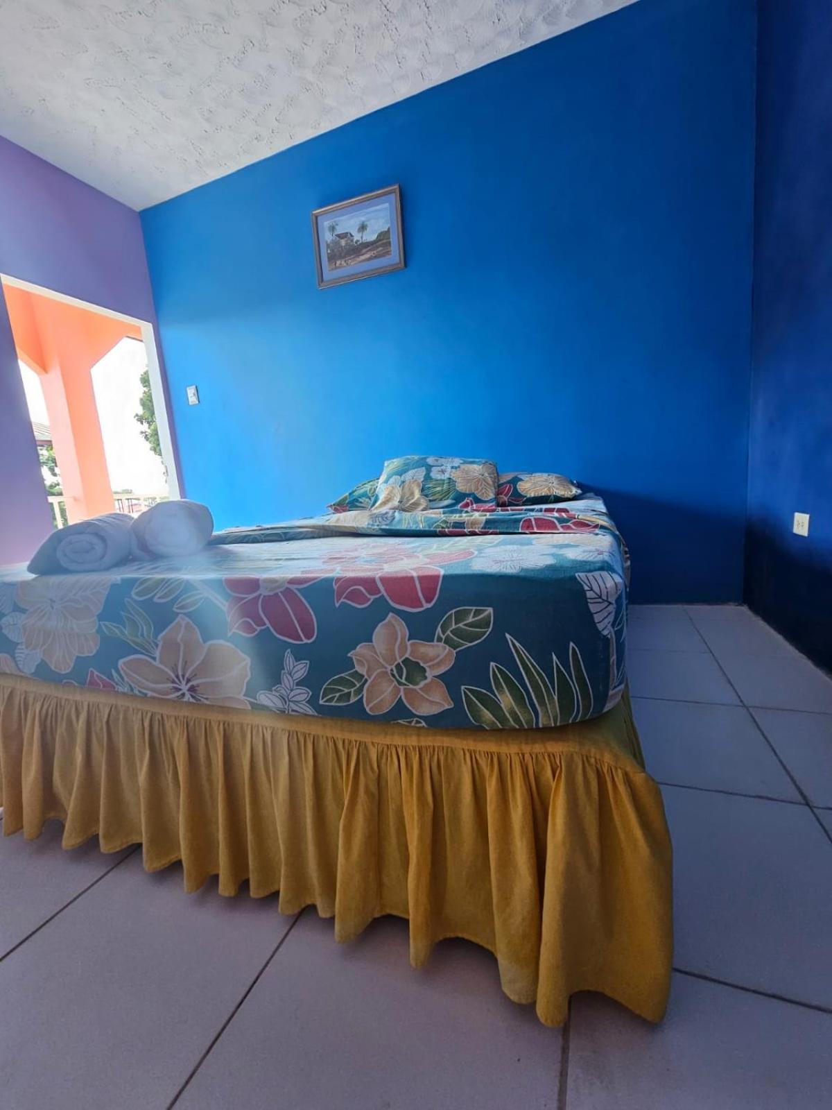 Fish Tobago Guesthouse Or Joy And Brandon Guesthouse Buccoo Quarto foto